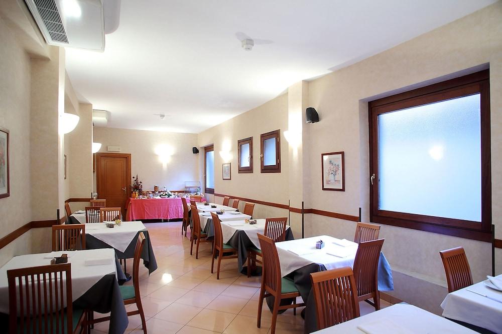 Hotel Cavour راباللو المظهر الخارجي الصورة