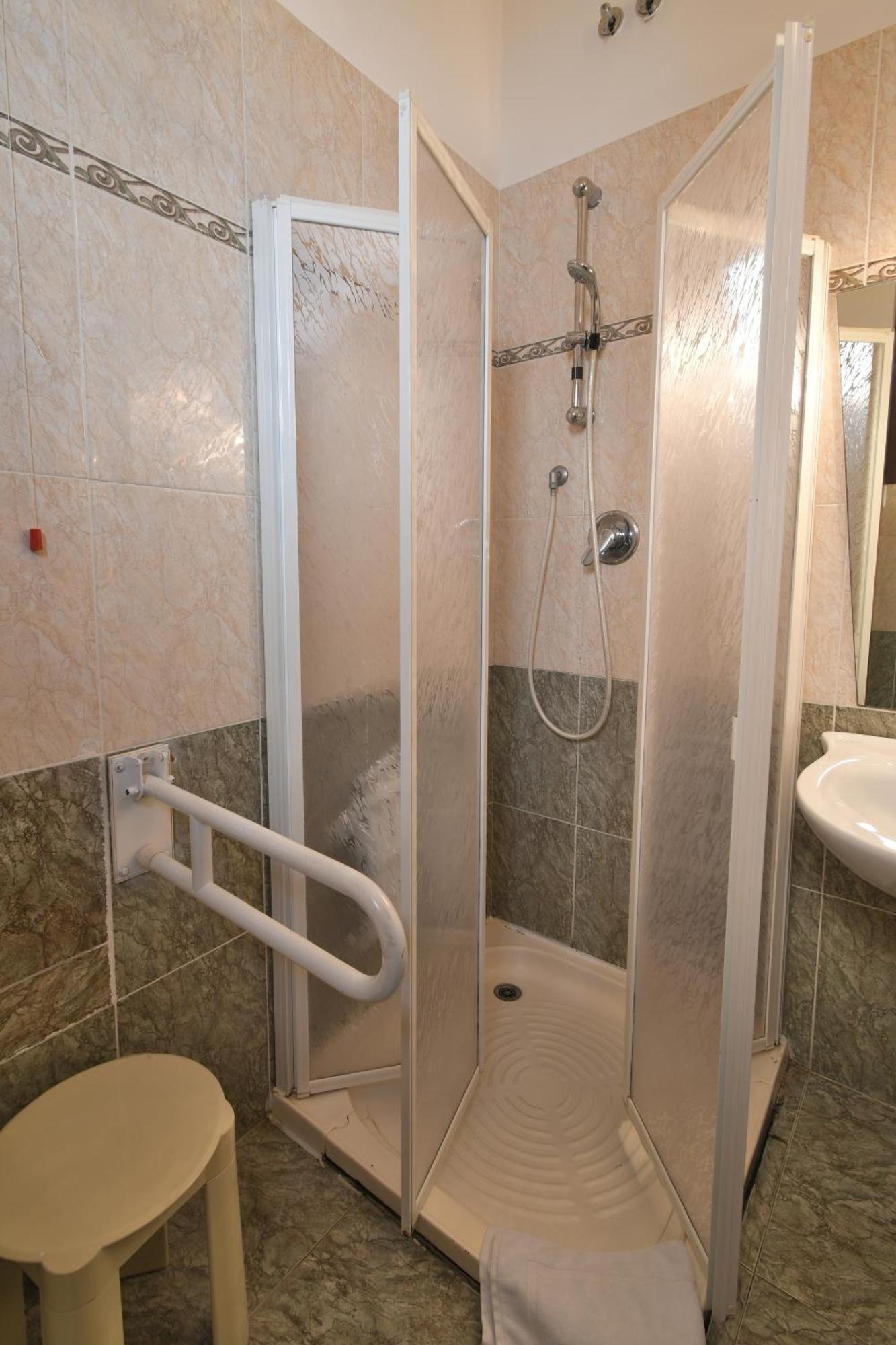 Hotel Cavour راباللو المظهر الخارجي الصورة